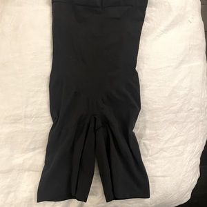 Spanx shapewear under garment shorts. size Medium. These are too tight for me!